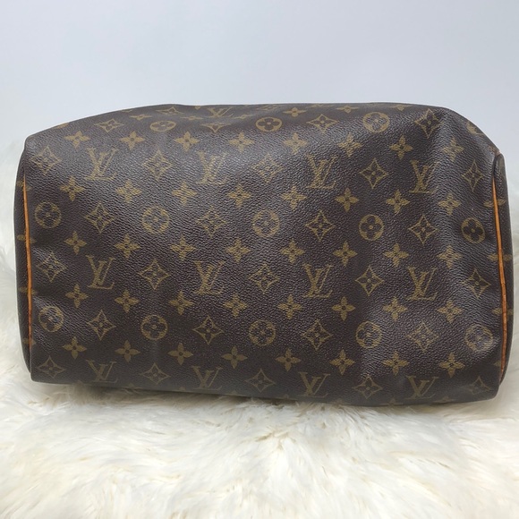 Authentic Louis Vuitton Hand Bag Speedy 35 - Picture 7 of 16